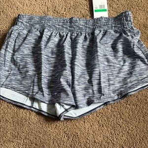 Nike Women’s Heathered Black Gray Athletic Shorts Size XL NWT Dri-Fit Loose Fit